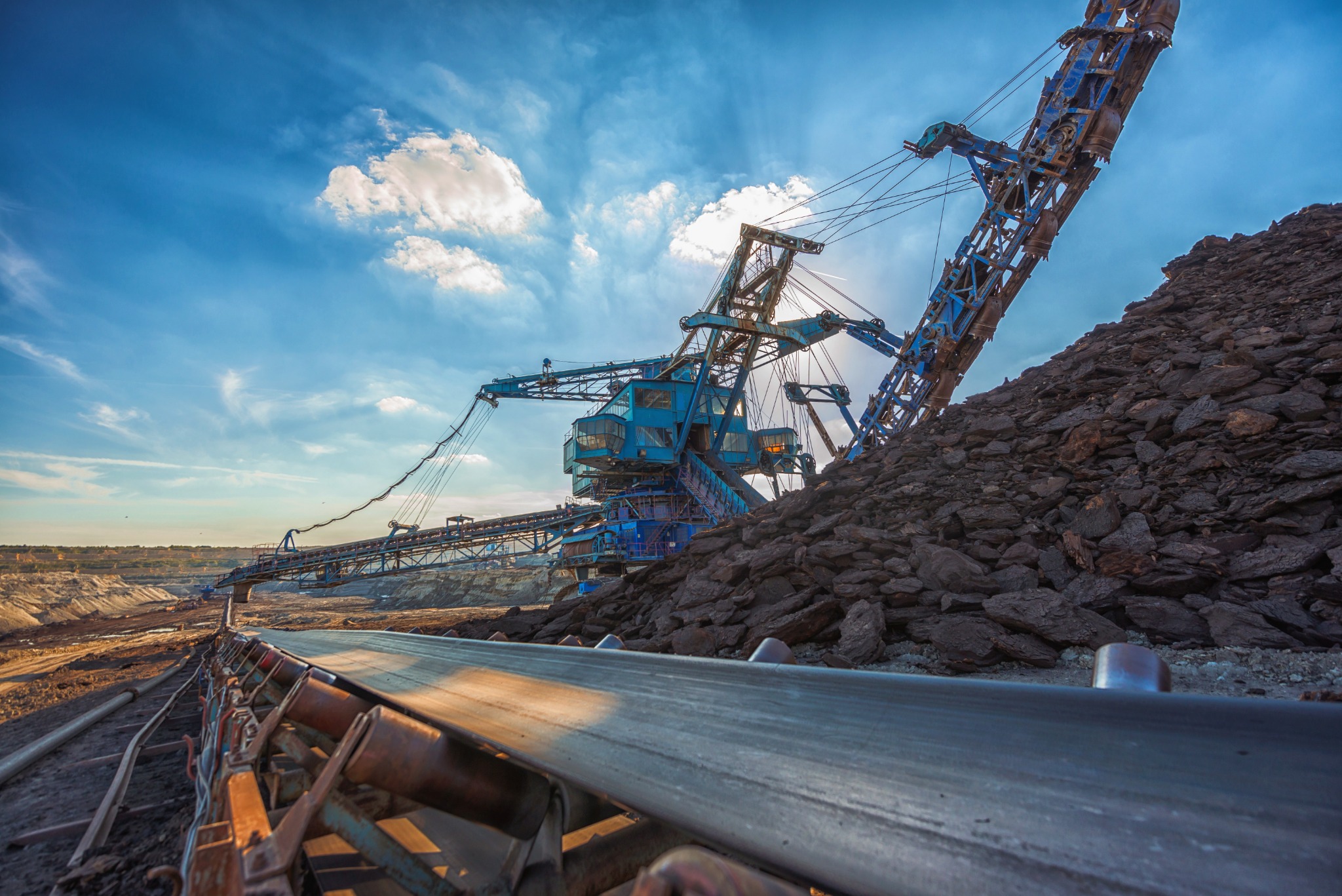 Mining and bulk material handling
